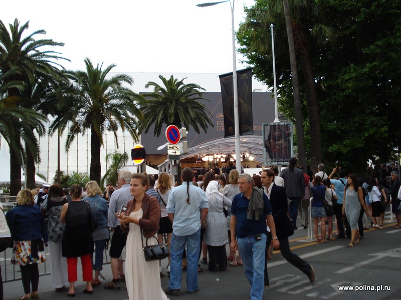 Croisette, Cannes, tours in Russian with guide and mini van