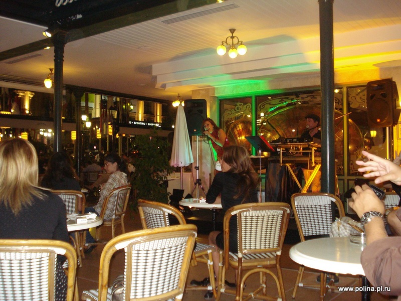вечерний Монако, кафе в Монако, гид Монако, гид по Монако, тур Ницца-Монако с русским гидом на авто, переводчик Монако